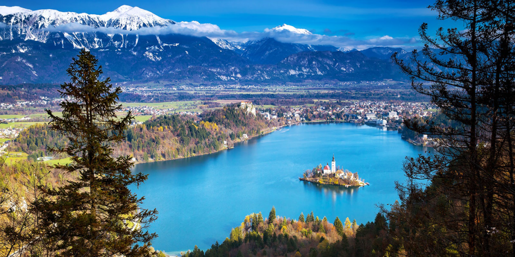 Romantic_getaways_in_February_Valentine's_day_ideas_for_2022_Go2trail